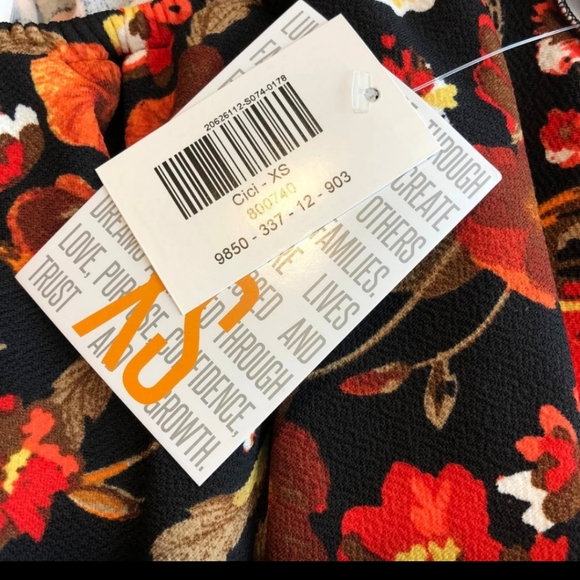 Lularoe Cici - Picture 3 of 3